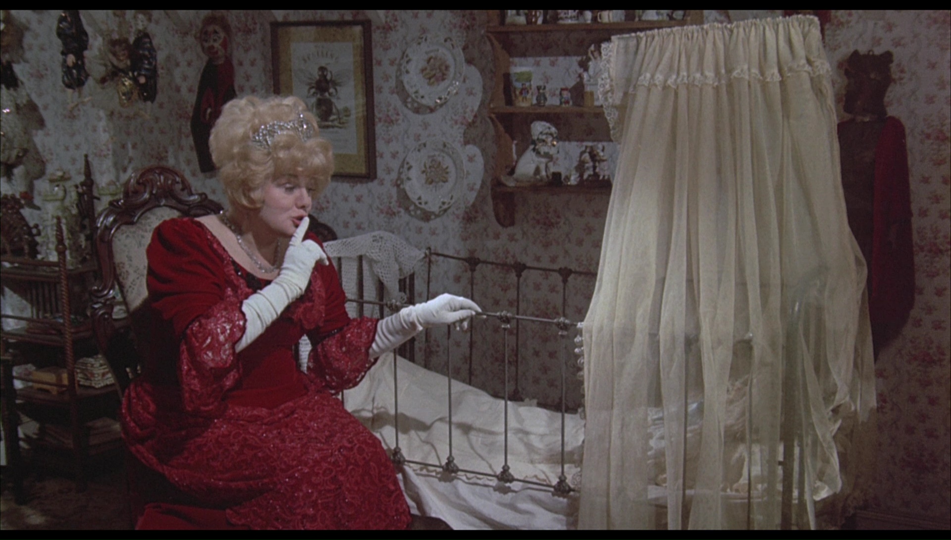 Whoever Slew Auntie Roo?