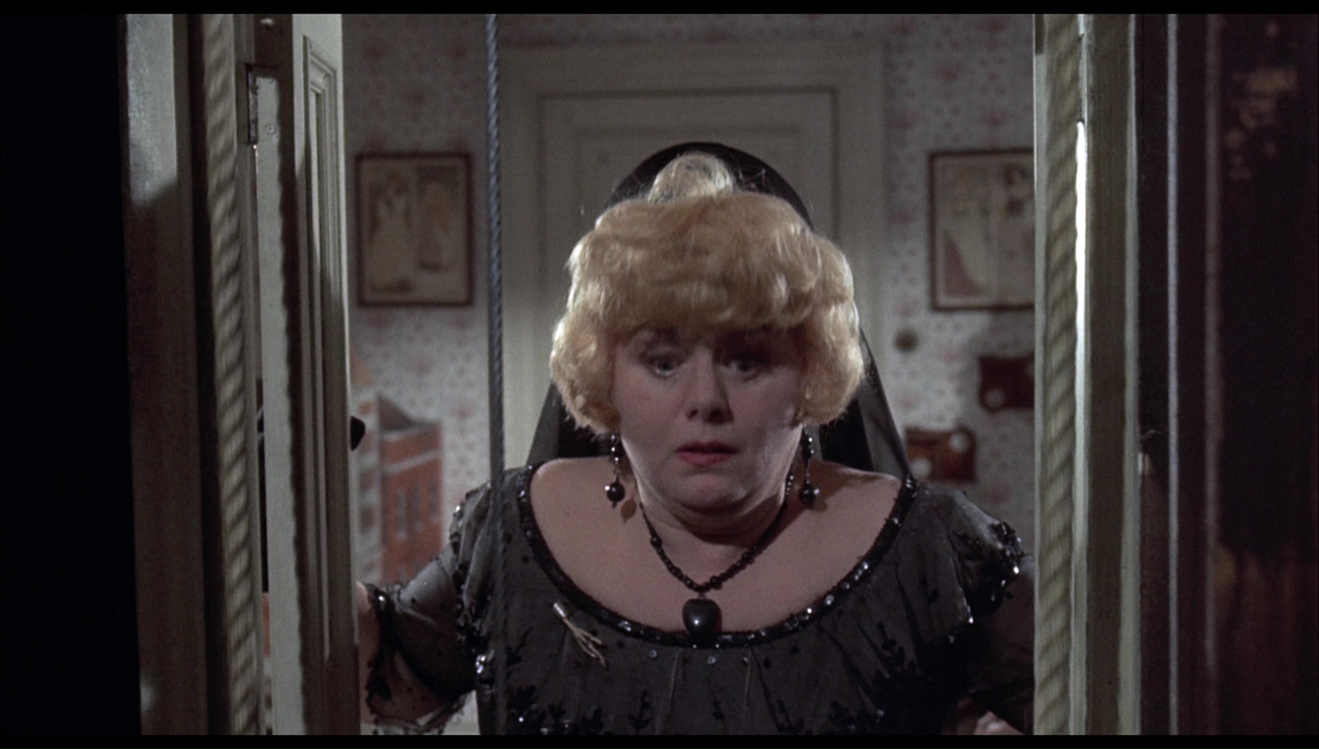 Whoever Slew Auntie Roo?