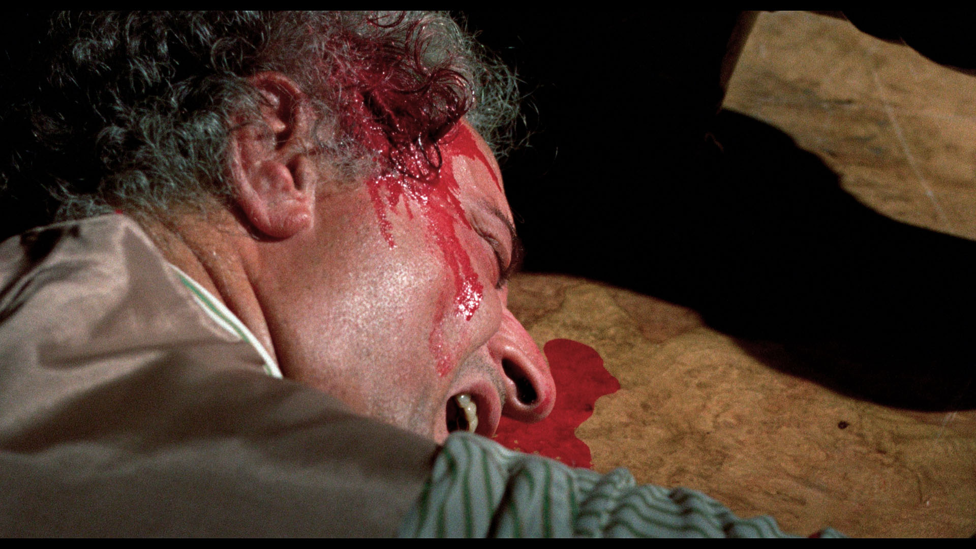 The Perfume of the Lady in Black